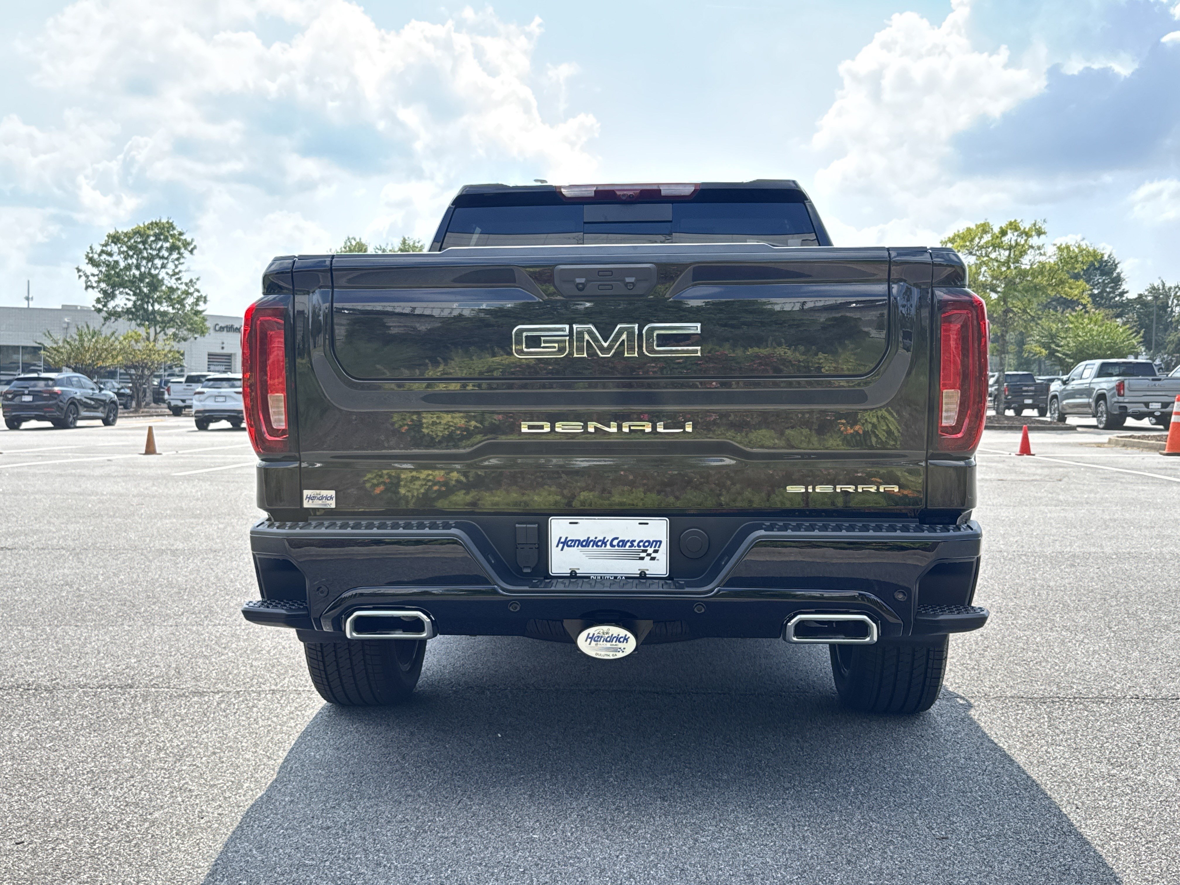 New 2026 GMC Sierra 1500 Denali Ultimate AWD/4WD image 9