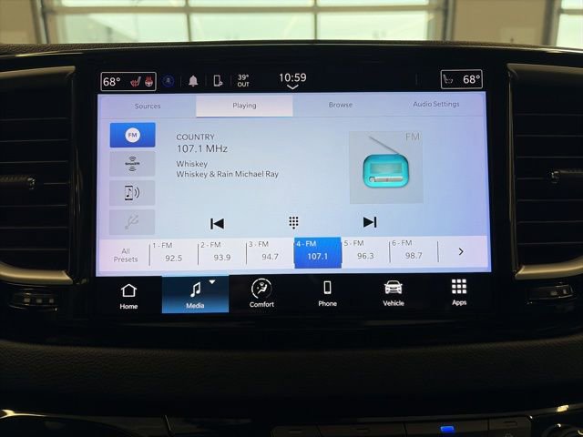 Certified 2022 Chrysler Pacifica Touring-L image 19