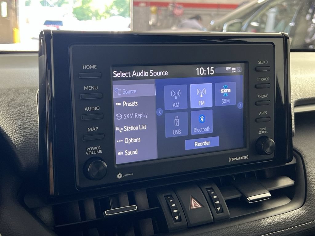 Used 2022 Toyota RAV4 XLE Premium AWD/4WD image 19