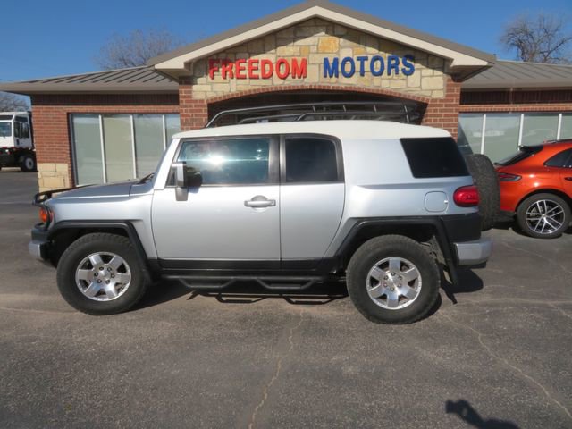 Used 2008 Toyota FJ Cruiser 2WD image 8