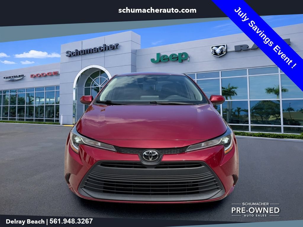 Used 2023 Toyota Corolla LE FWD image 2