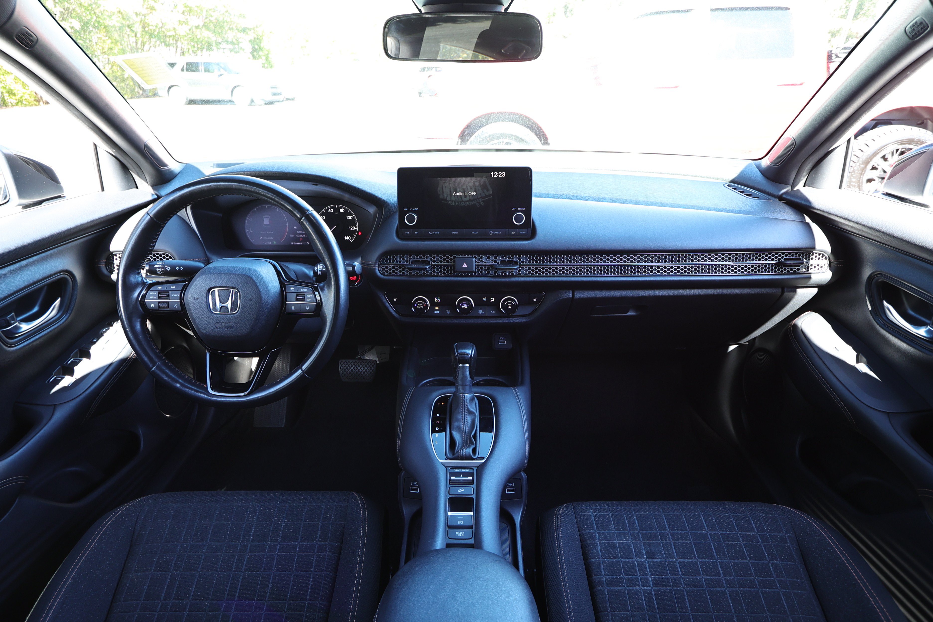 Used 2023 Honda HR-V Sport image 28