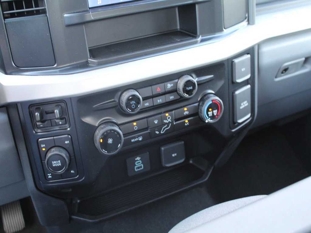 New 2026 Ford F250 XL w/ STX Appearance Package image 18