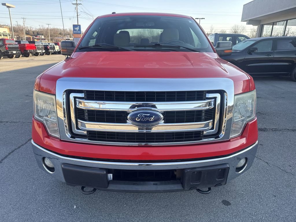 Used 2013 Ford F150 XLT w/ Mid Equipment Group AWD/4WD image 2