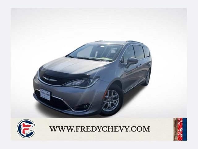 Used 2020 Chrysler Pacifica Touring-L FWD 360° Tour