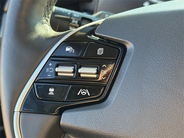 Used 2024 Kia Niro SX Touring image 29