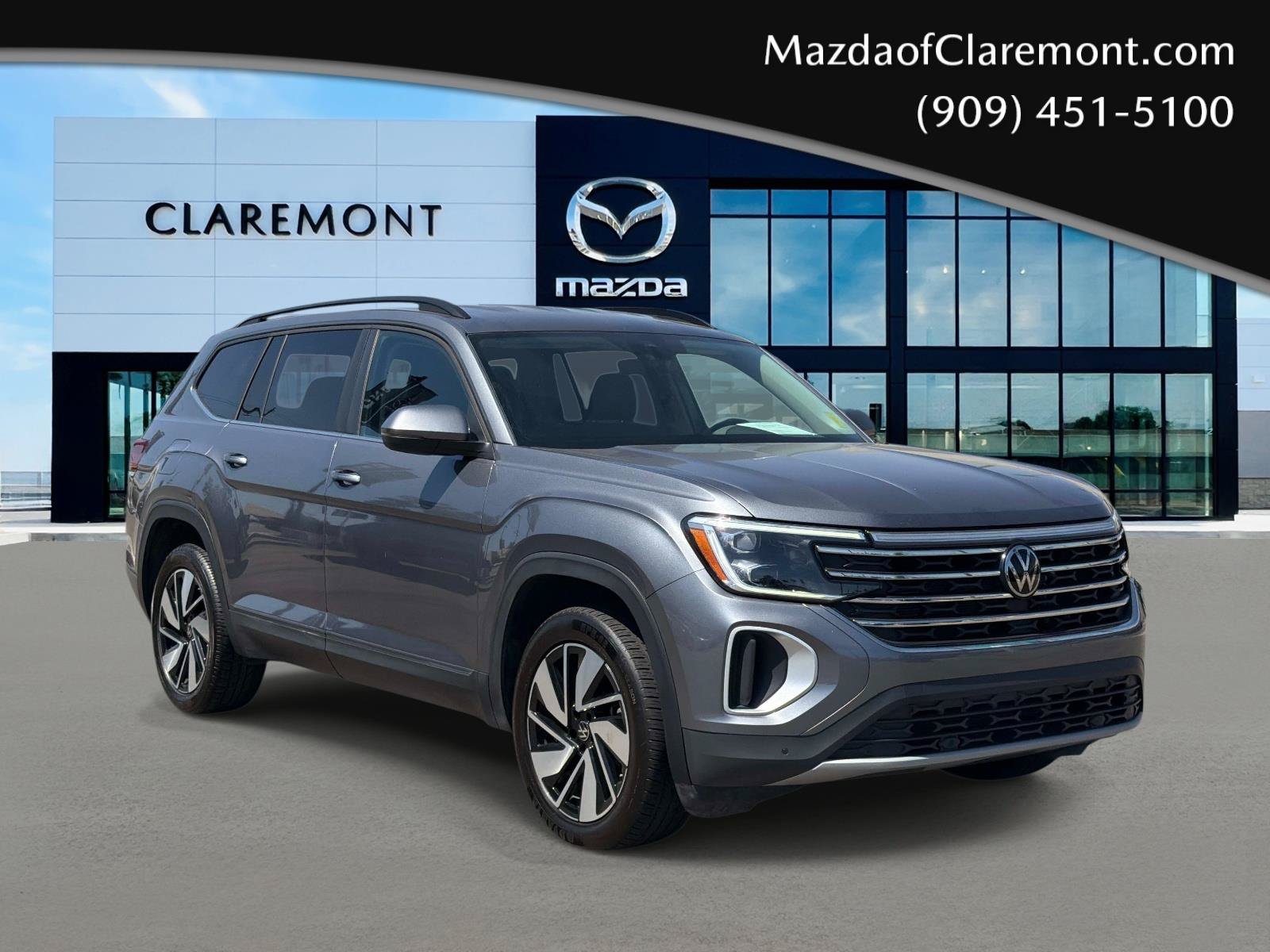 Used 2025 Volkswagen Atlas SE