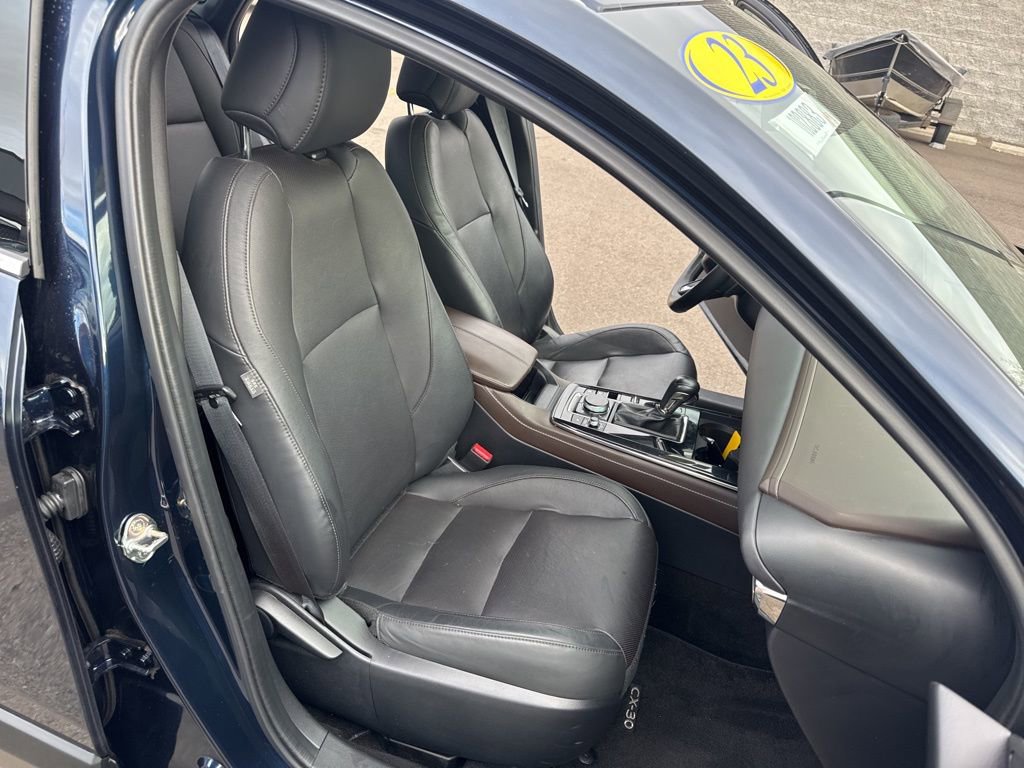 Used 2023 MAZDA CX-30 AWD 2.5 S w/ Premium Package image 14