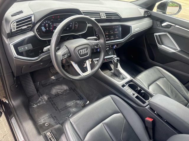 Used 2025 Audi Q3 2.0T Premium AWD/4WD image 23