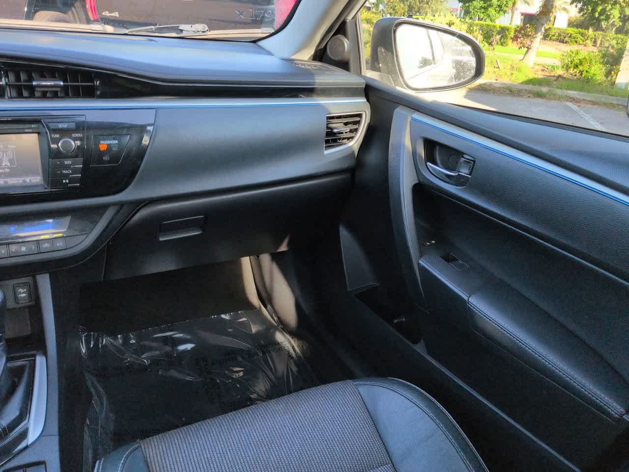 Used 2015 Toyota Corolla S FWD image 16