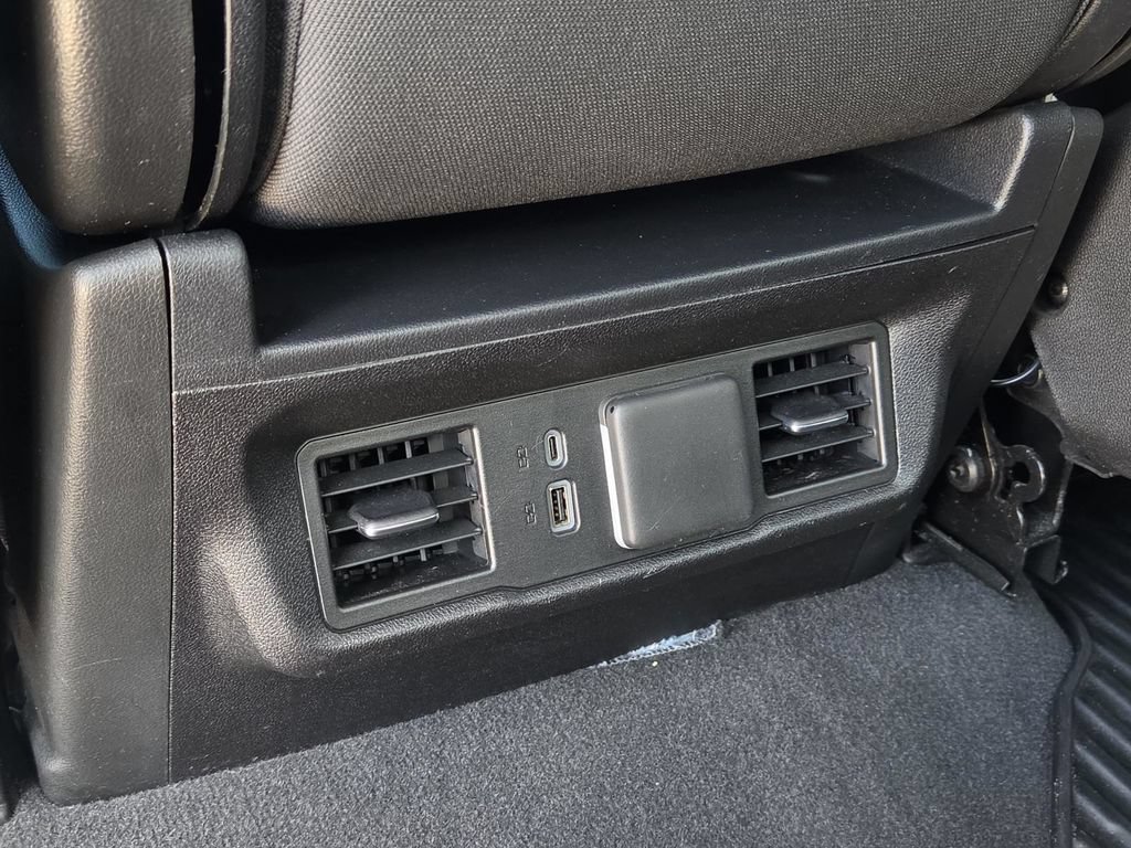 Used 2026 Chevrolet Silverado 1500 LT AWD/4WD image 38