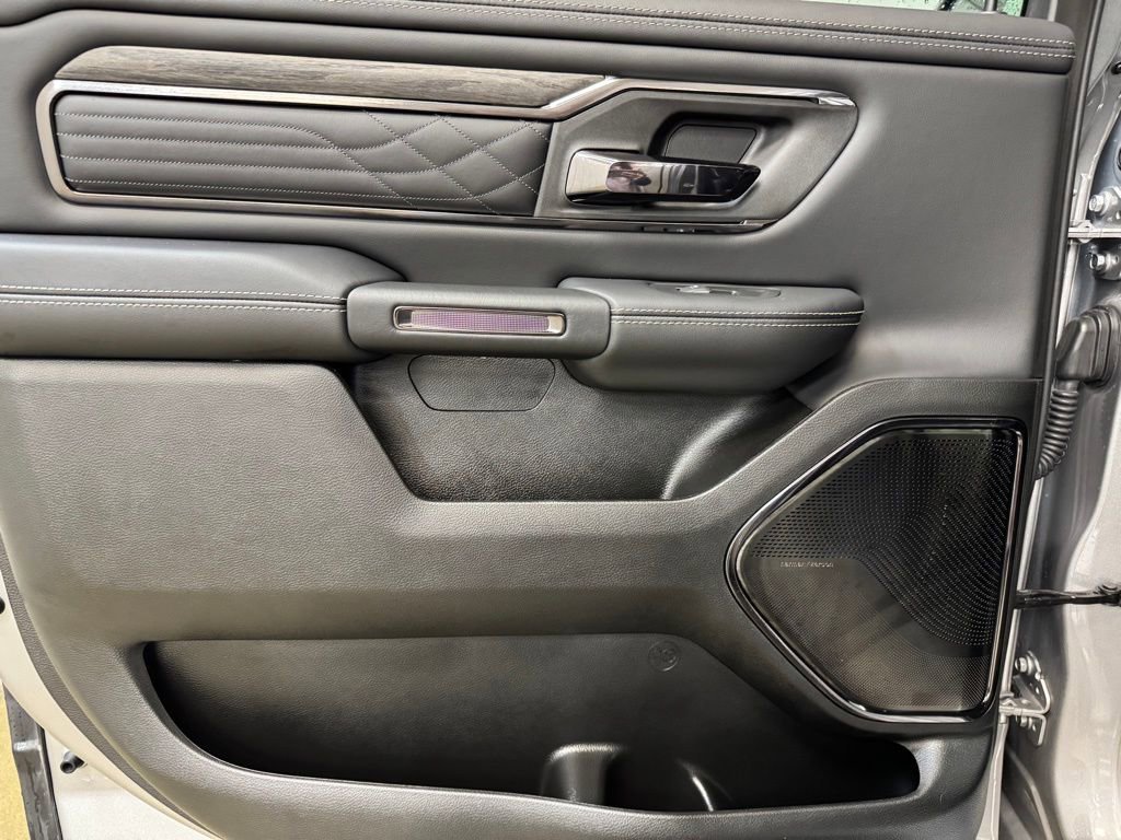 Used 2025 RAM 1500 Limited w/ Body Color Bumper Group image 16