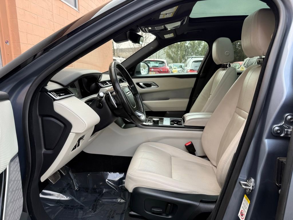 Used 2019 Land Rover Range Rover Velar R-Dynamic SE AWD/4WD image 11