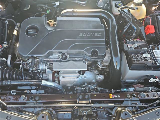 Used 2021 Chevrolet Malibu LT image 23