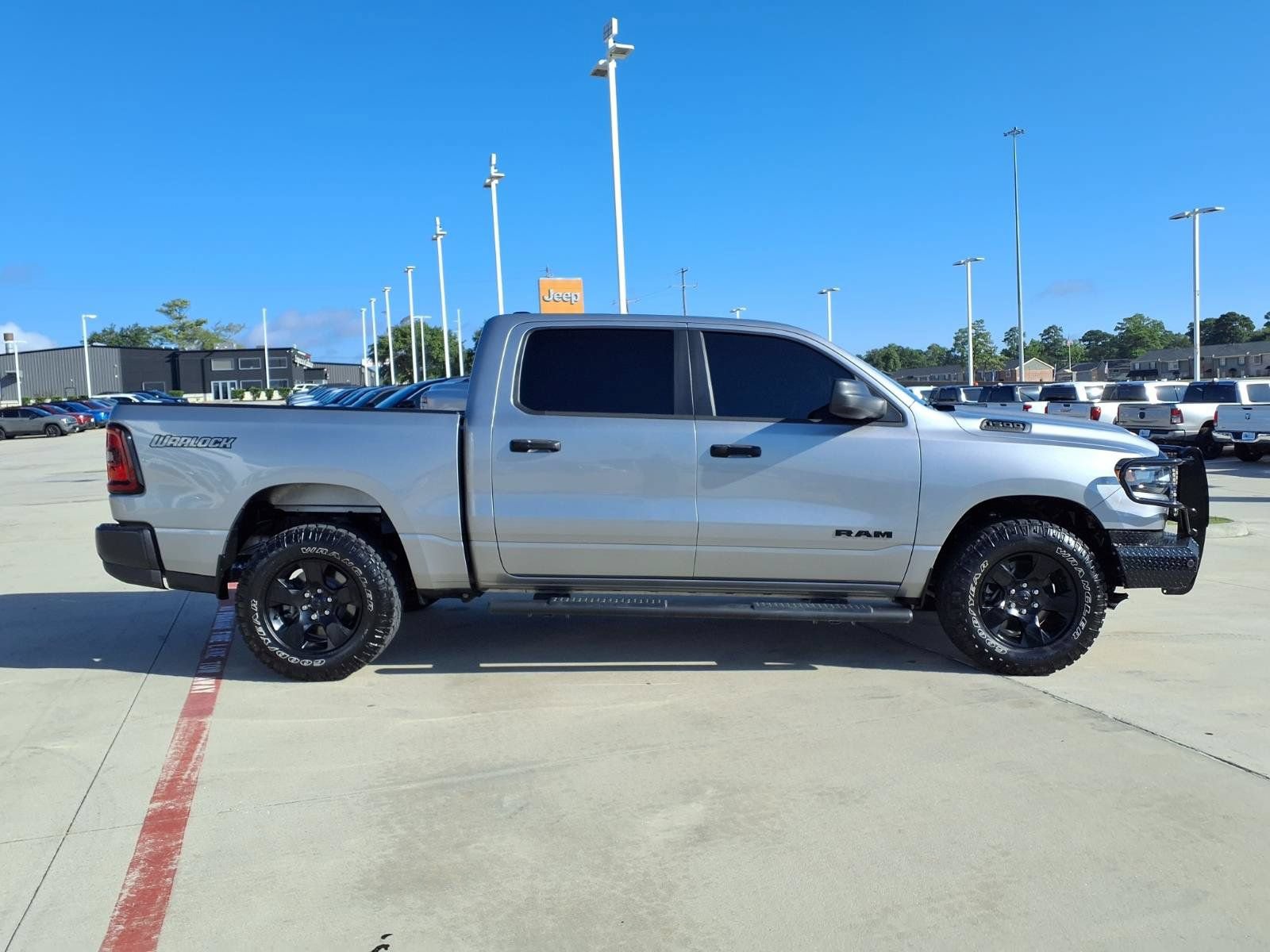 Used 2026 RAM 1500 Warlock AWD/4WD image 5