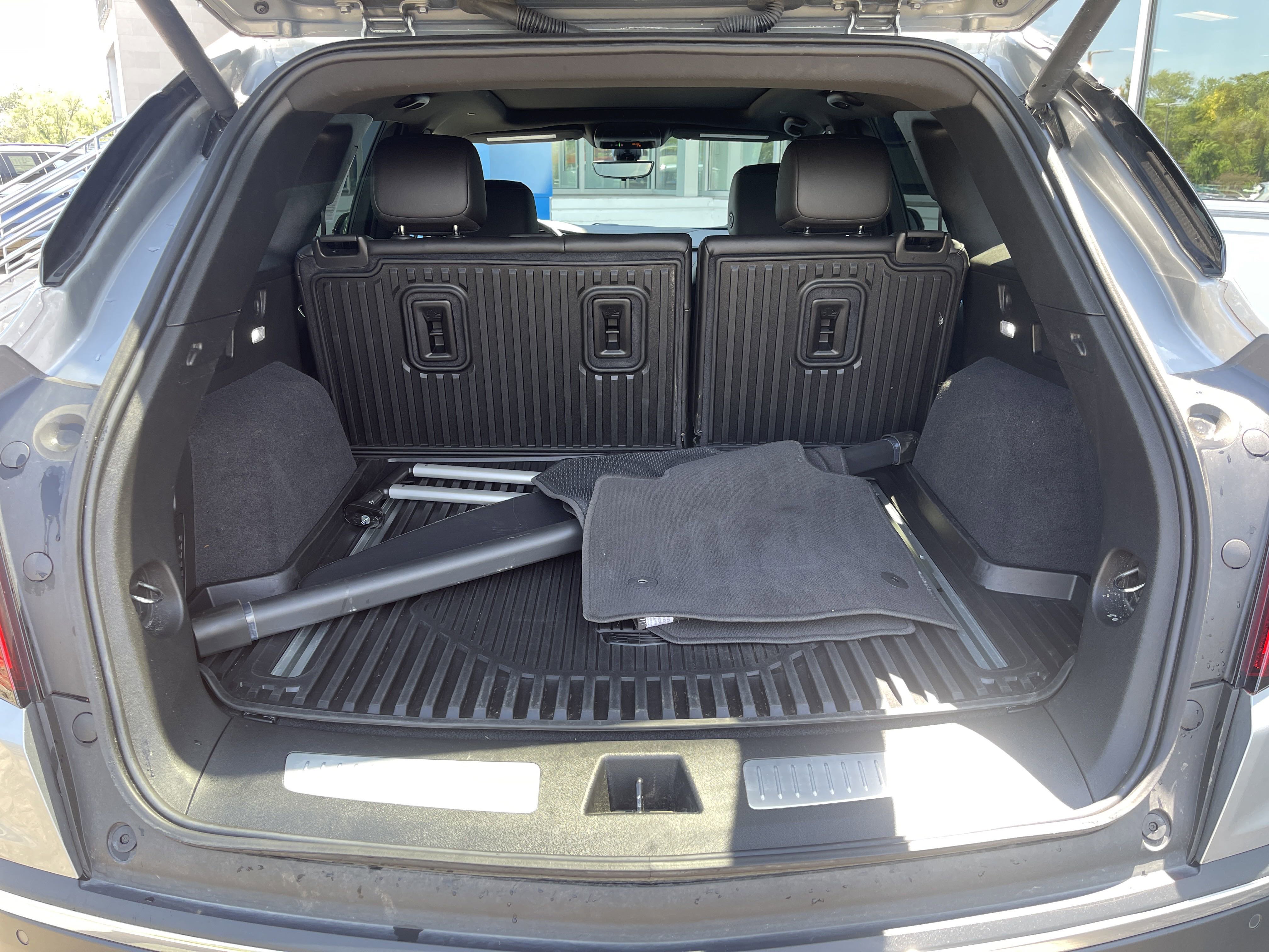 Used 2025 Cadillac XT5 Premium Luxury w/ Technology Package image 47