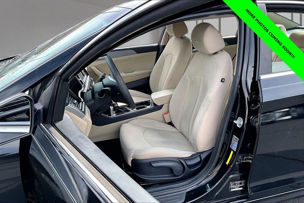 Used 2018 Hyundai Sonata SE FWD image 25