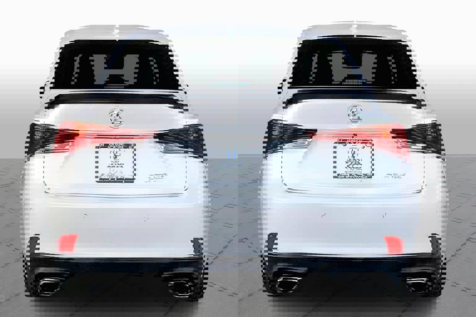 Used 2019 Lexus IS 300 w/ Premium Package image 5