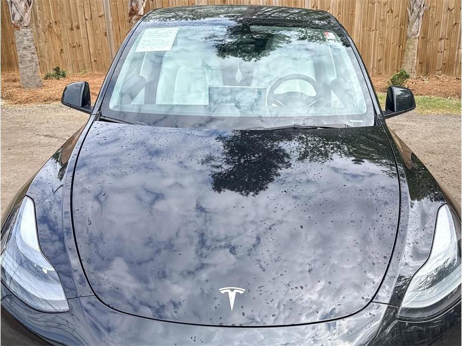 Used 2022 Tesla Model Y Performance image 18