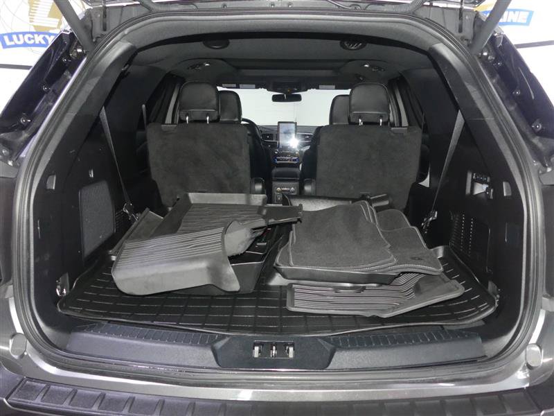 Used 2020 Ford Explorer ST w/ Premium Technology Package AWD/4WD image 9