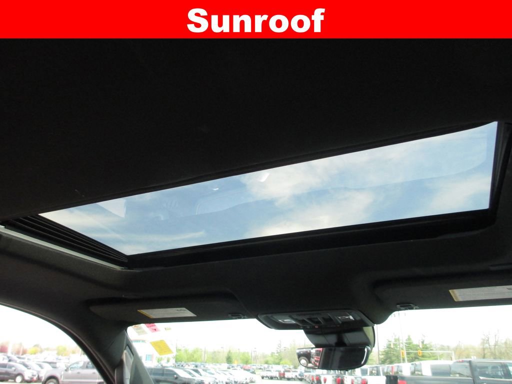 Used 2024 GMC Sierra 1500 AT4 w/ Technology Package image 19