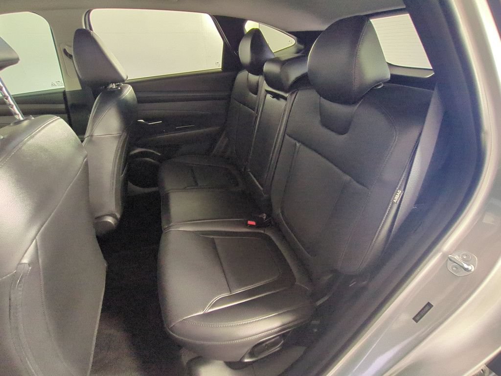 Used 2025 Hyundai Tucson SEL AWD/4WD image 16