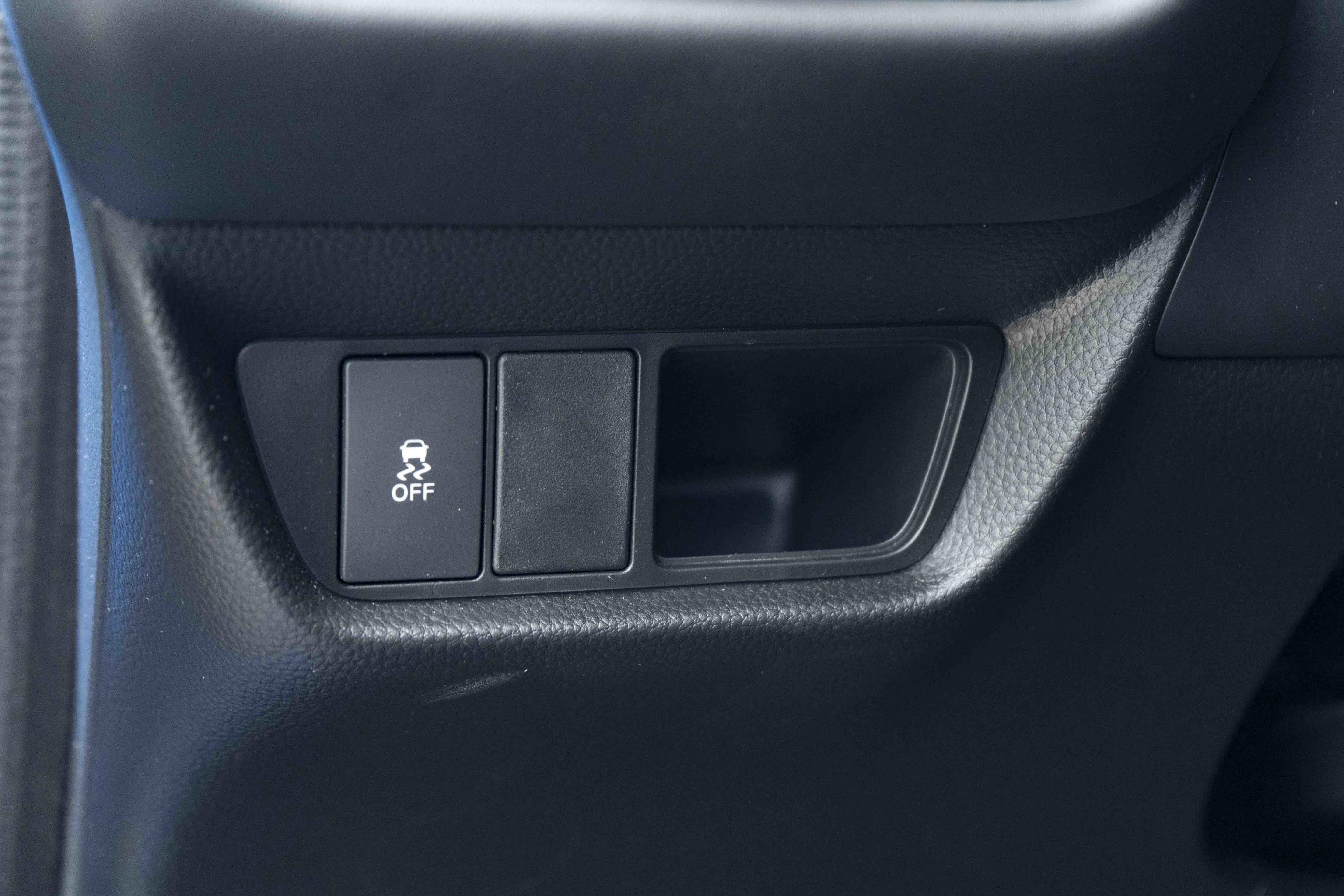 Used 2026 Honda HR-V Sport image 40