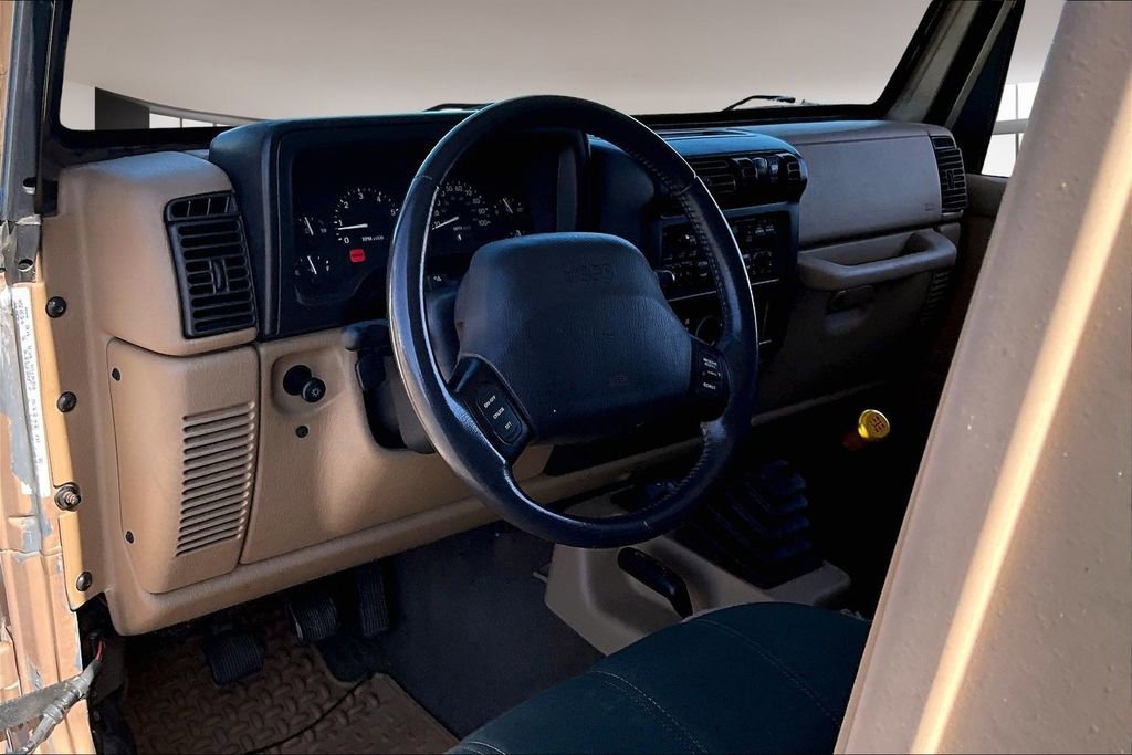 Used 2000 Jeep Wrangler Sahara image 13