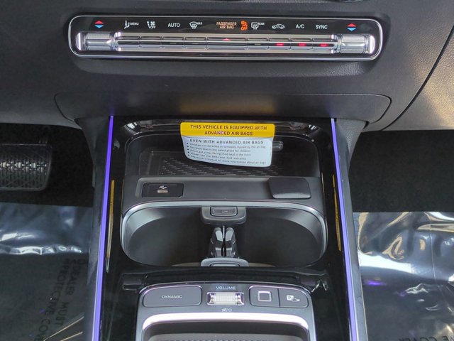 Used 2026 Mercedes-Benz GLB 250 4MATIC image 19