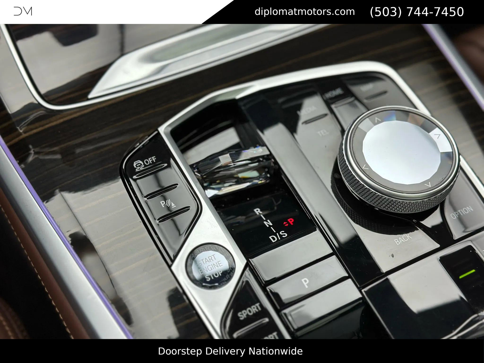 Used 2024 BMW X7 M60i w/ Executive Package image 28