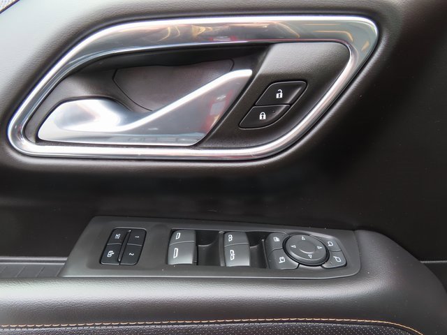 Certified 2023 GMC Yukon XL AT4 w/ AT4 Premium Plus Package image 11