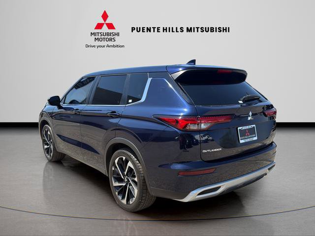 Used 2022 Mitsubishi Outlander SE image 7