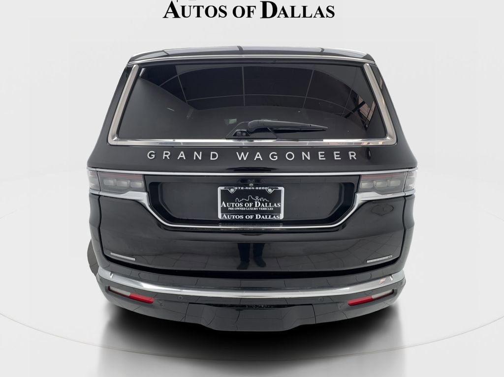 Used 2023 Jeep Grand Wagoneer Series II w/ Flexible Seating Group AWD/4WD image 9