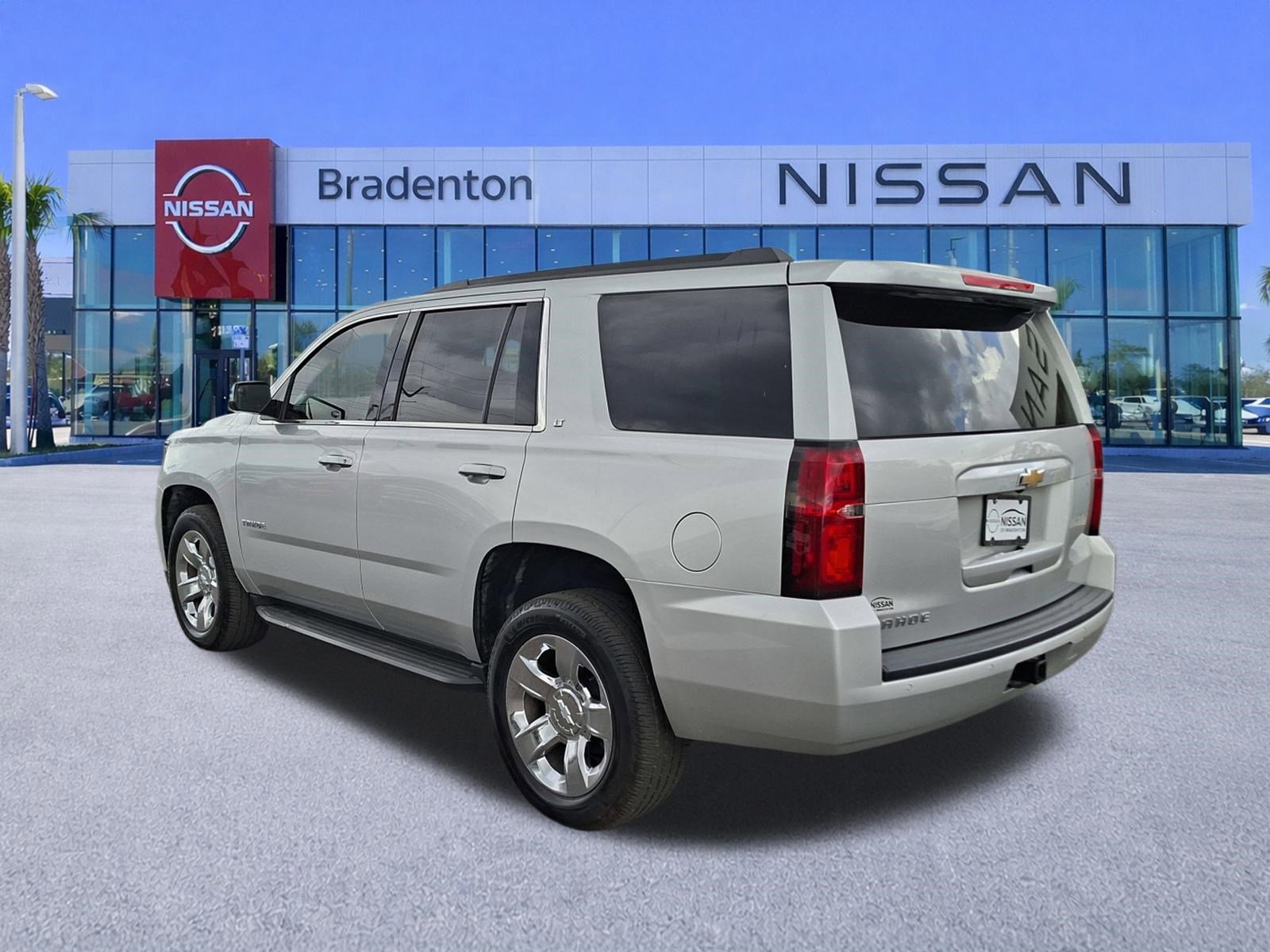 Used 2017 Chevrolet Tahoe LT image 7