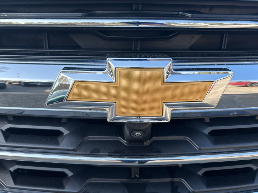 Used 2024 Chevrolet Traverse LT w/ Trailering Package image 10