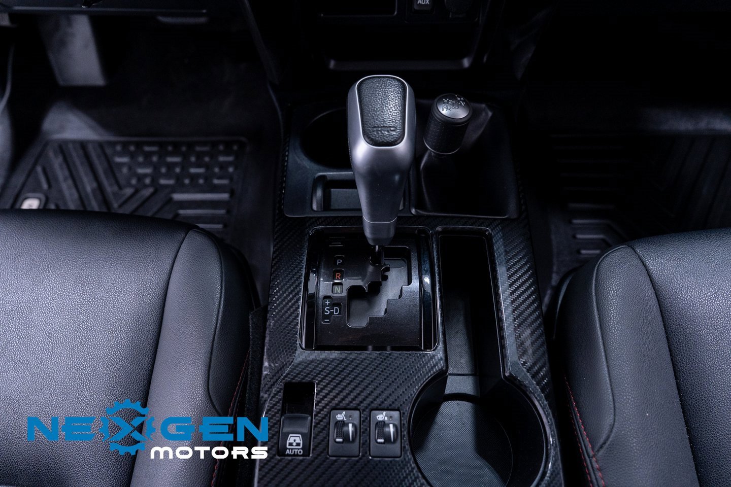 Used 2019 Toyota 4Runner TRD Off-Road Premium image 16