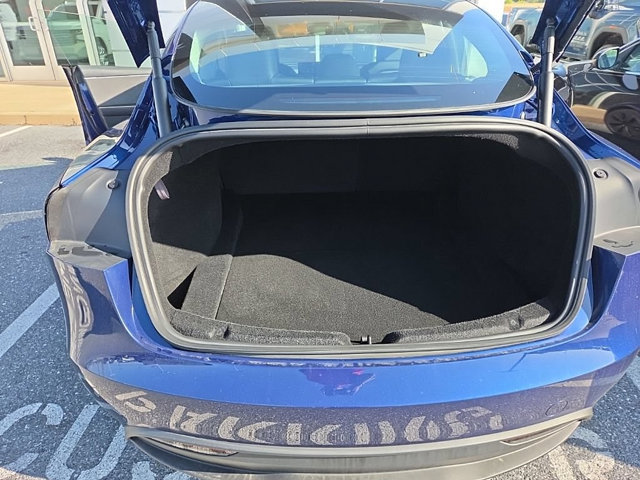 Used 2025 Tesla Model 3 Long Range RWD image 11