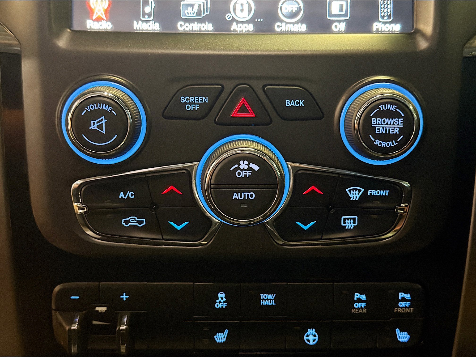 Used 2016 RAM 1500 Sport w/ Torred Sport Package image 22