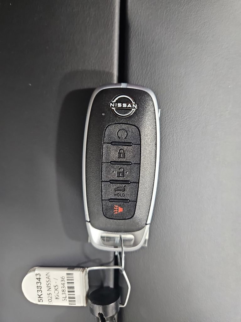 New 2026 Nissan Rogue SV image 28