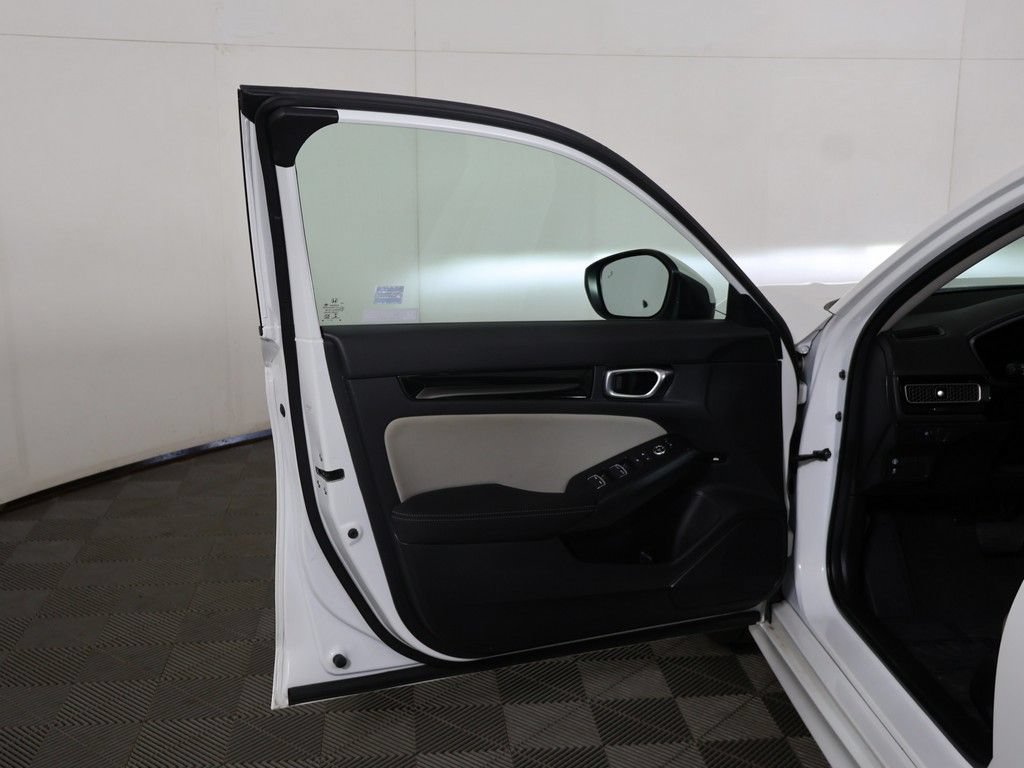 Used 2022 Honda Civic EX image 19
