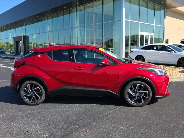 Used 2021 Toyota C-HR Limited FWD image 19