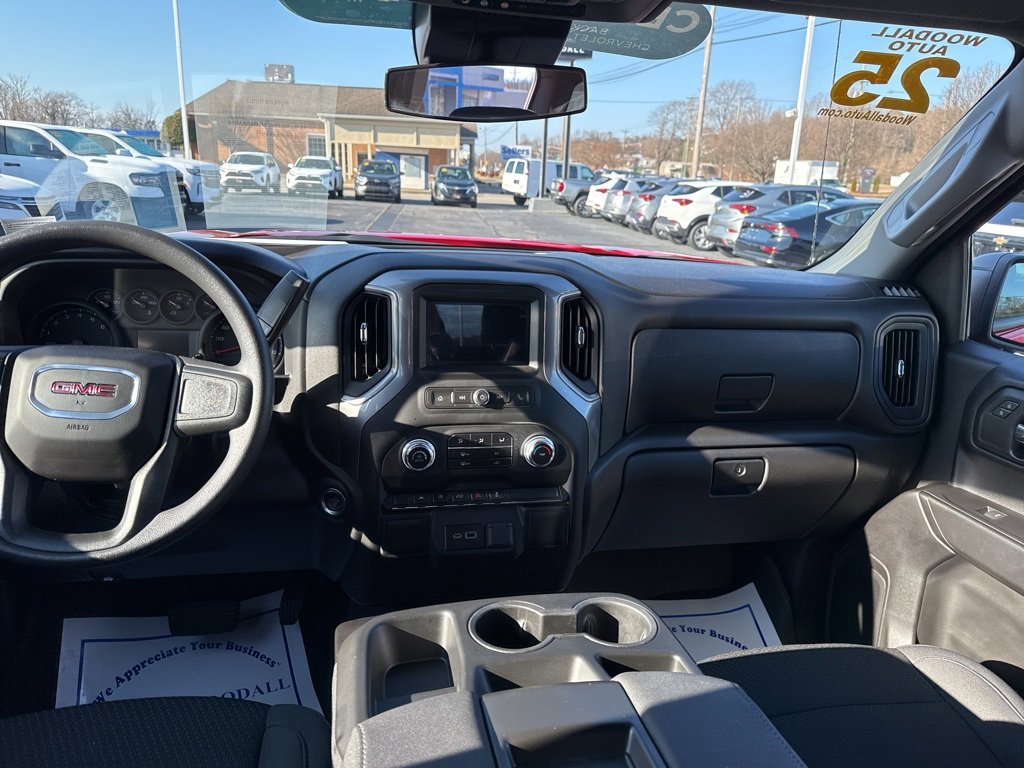 Certified 2025 GMC Sierra 1500 Pro w/ Graphite Edition image 9