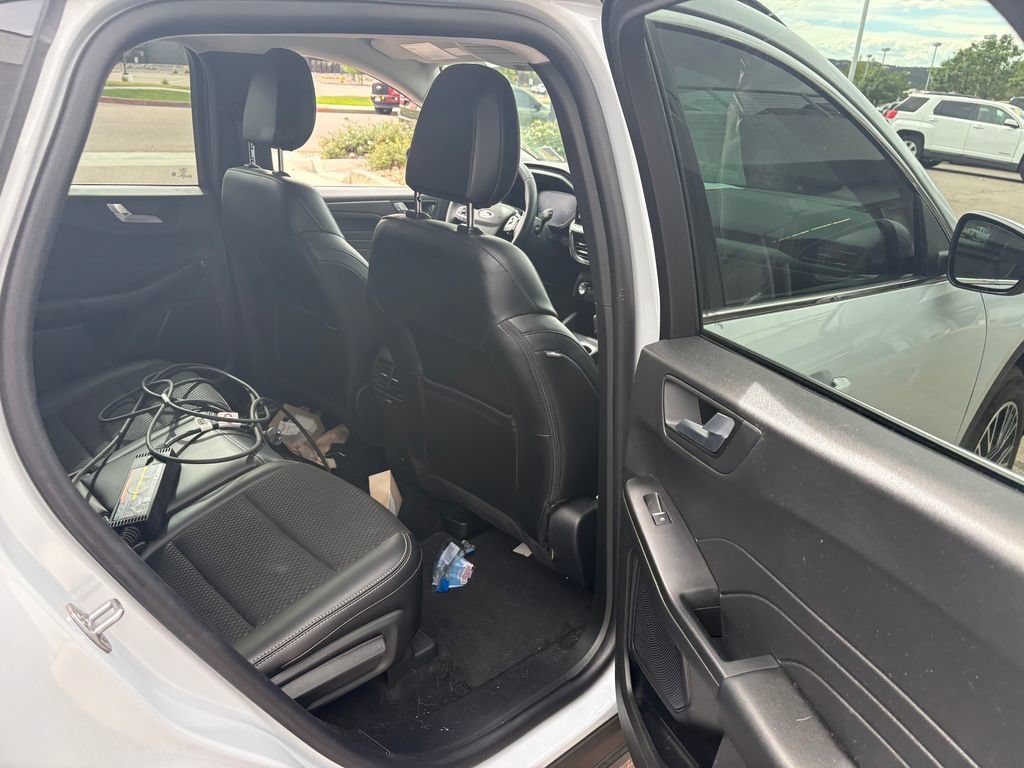 Used 2025 Ford Escape SE FWD image 27