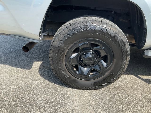 Used 2022 Toyota Tacoma SR w/ SR Convenience Package image 13