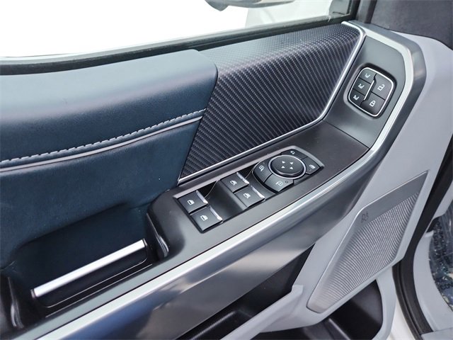 Used 2023 Ford F150 Limited image 11