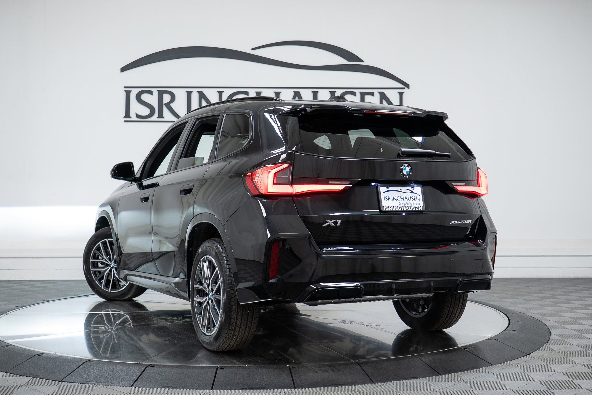 New 2026 BMW X1 xDrive28i w/ Technology Package AWD/4WD image 27