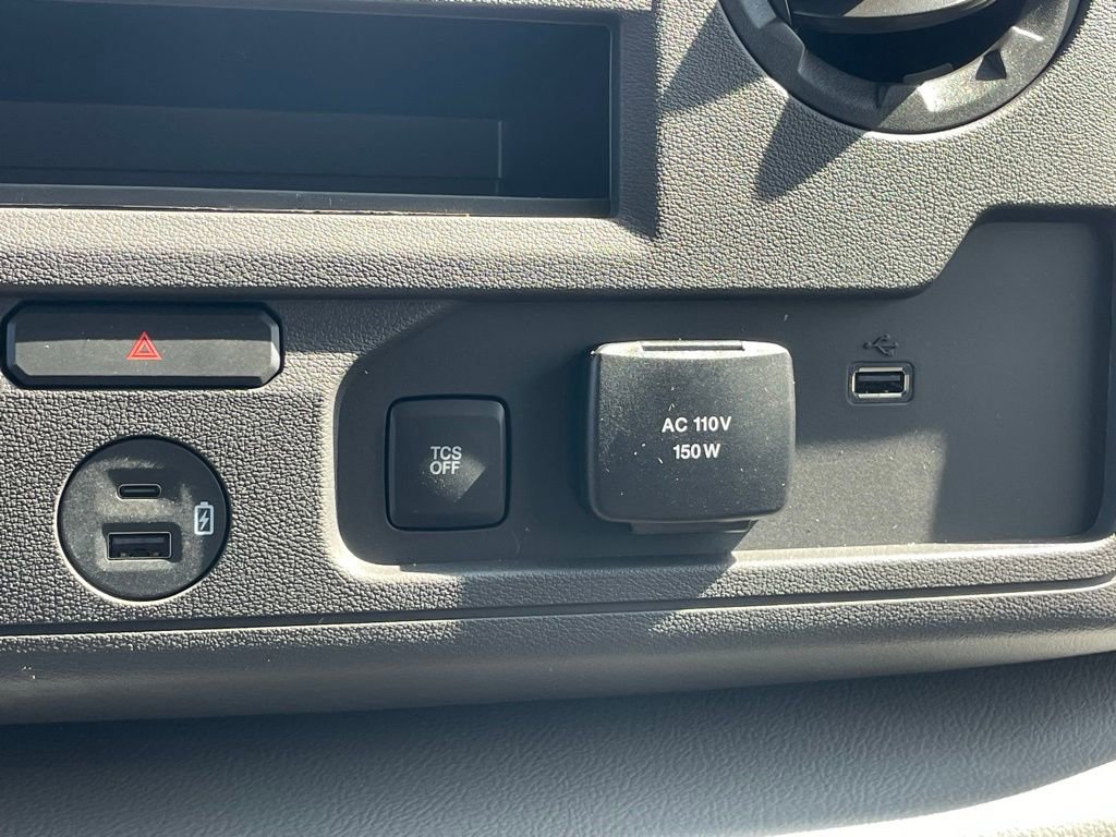 New 2026 Ford E-350 and Econoline 350 Super Duty w/ Power Equipment Group image 53