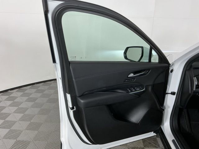Used 2024 Cadillac XT4 Sport image 12
