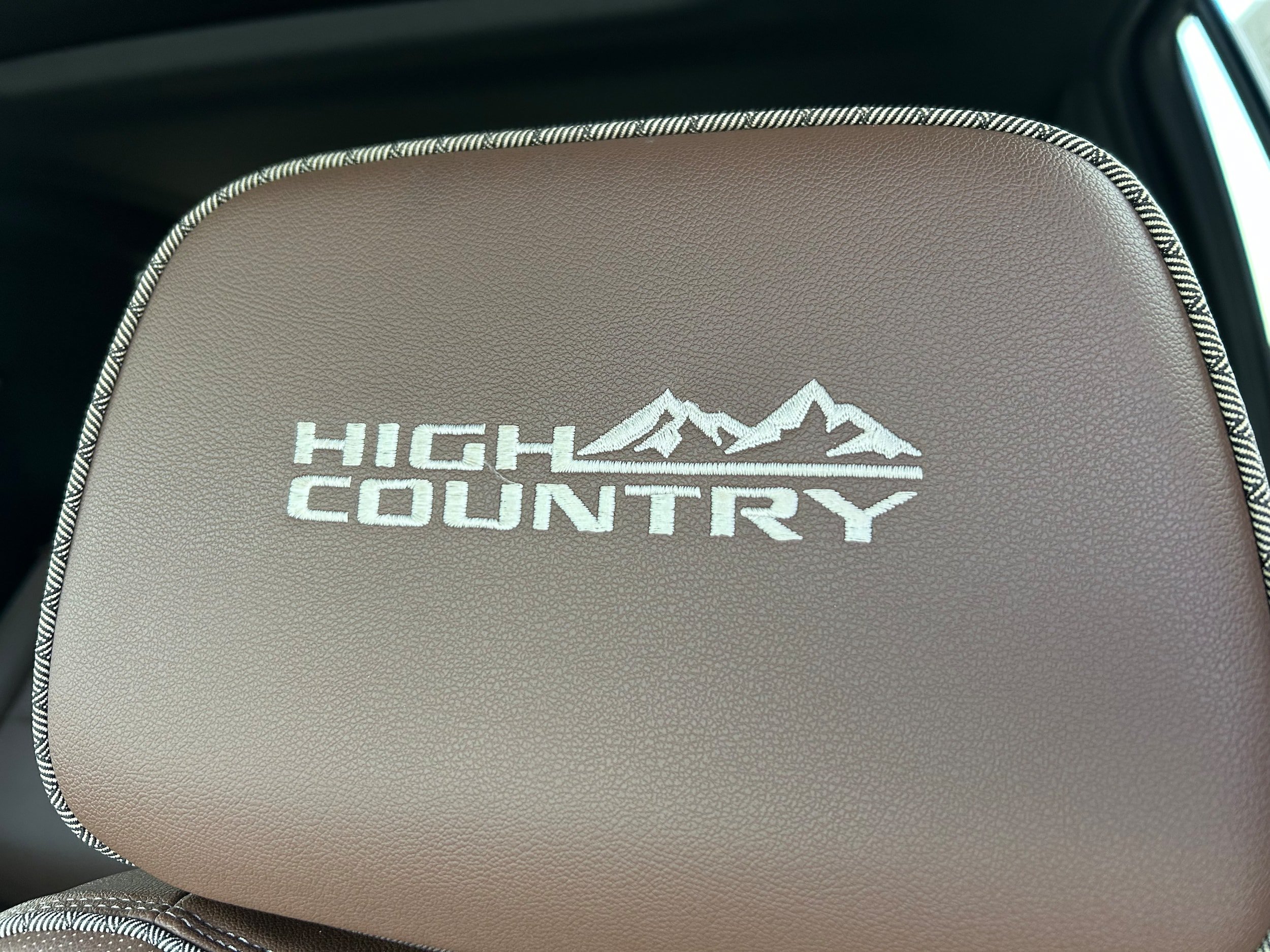 Used 2023 Chevrolet Tahoe High Country AWD/4WD image 20