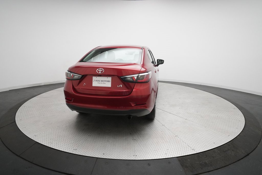 Used 2017 Toyota Yaris iA image 34